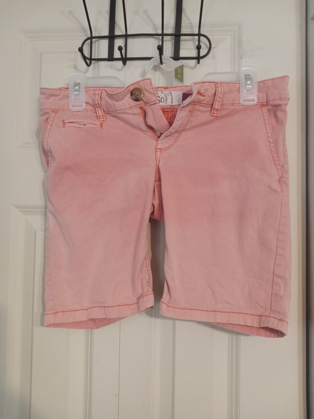 SO Women's Light Pink Bermuda Shorts